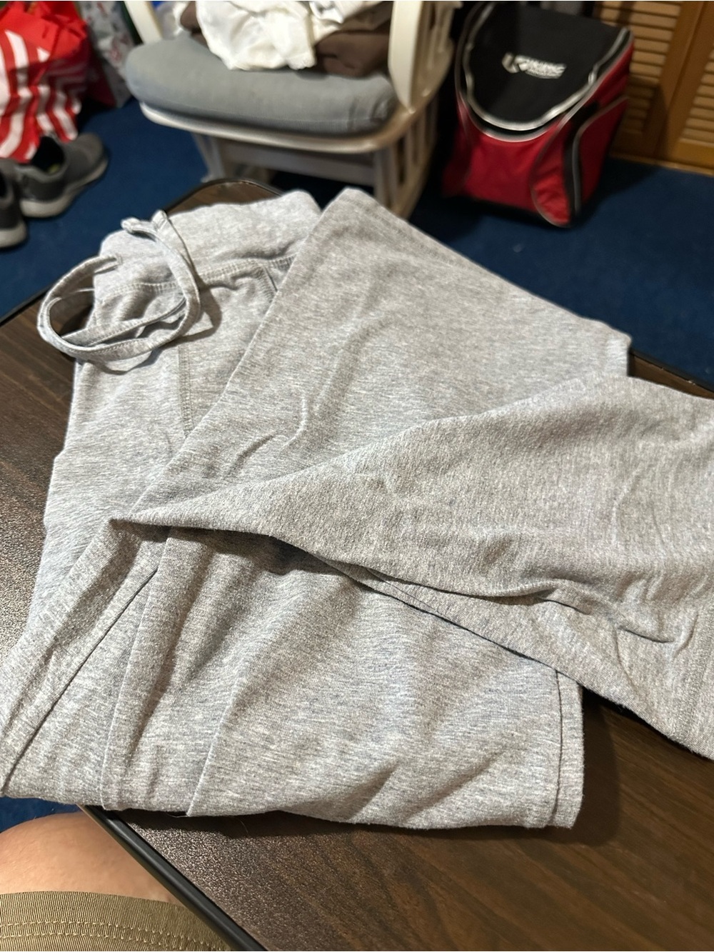 Danskin Now Light Gray Women's Capri Jogger Pants